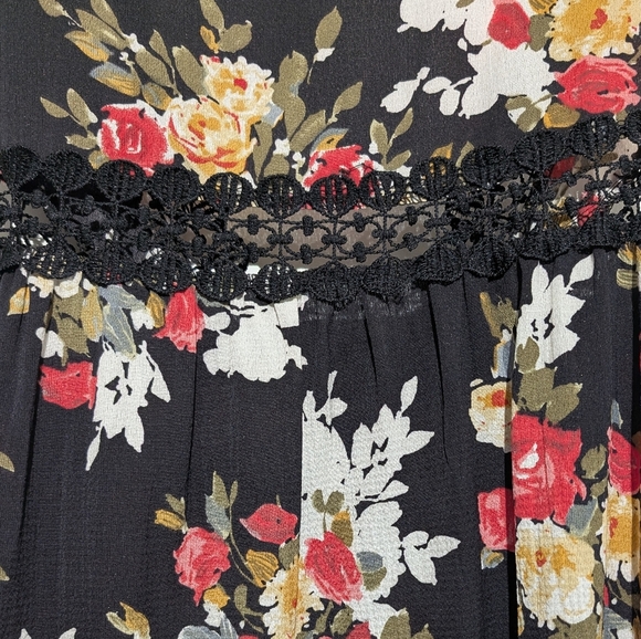 Women's summer Floral lace Maxi Dress Deep v- neck size M - Picture 6 of 13